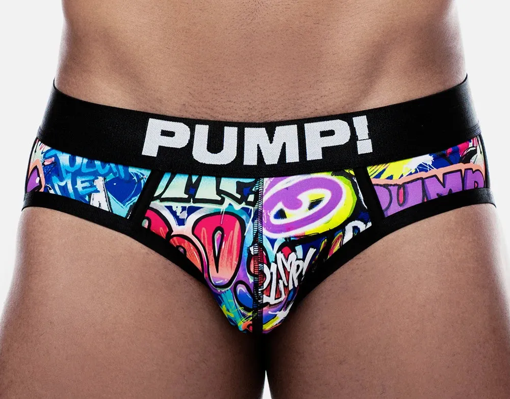 PUMP! Drip brief graffiti